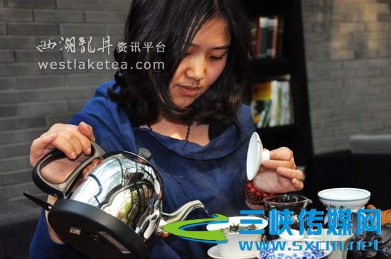 一位万州茶艺师爱茶、泡茶、品茶的故事(图)